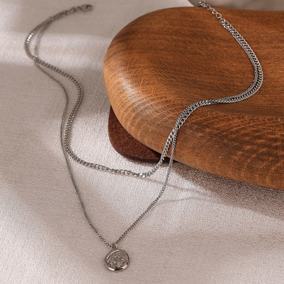 Pretty Layered Chain Necklace - Picture 5 of 7